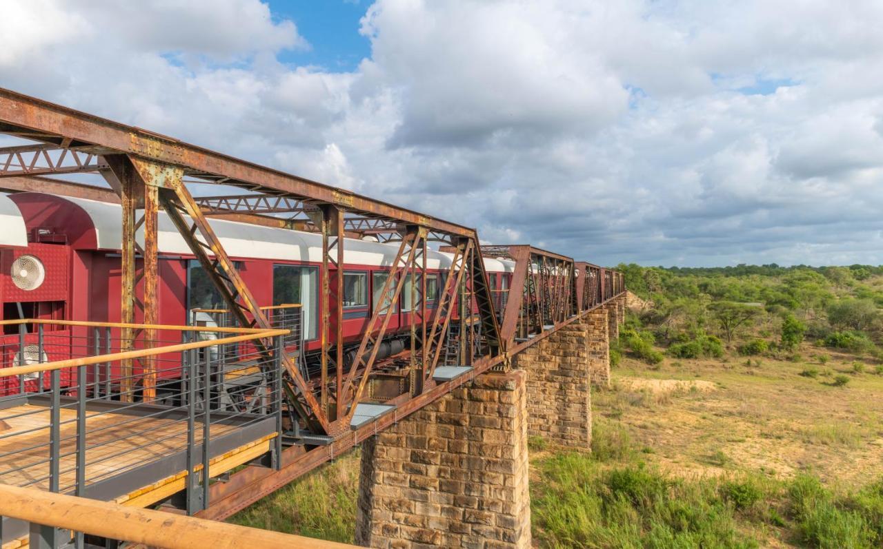 Kruger Shalati - Train On The Bridge & Garden Suites Skukuza Eksteriør billede